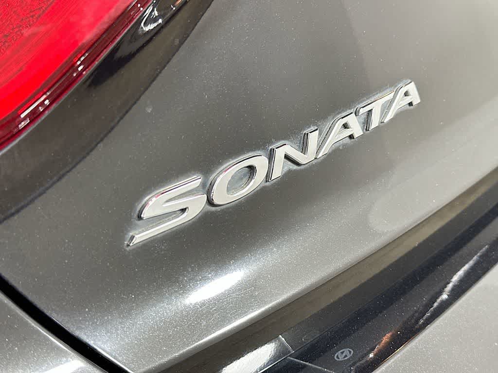 Thumbnail: 2015 Hyundai Sonata - 7