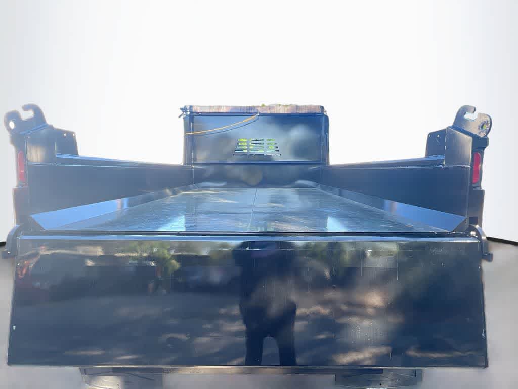 2024 Ford F-650  19