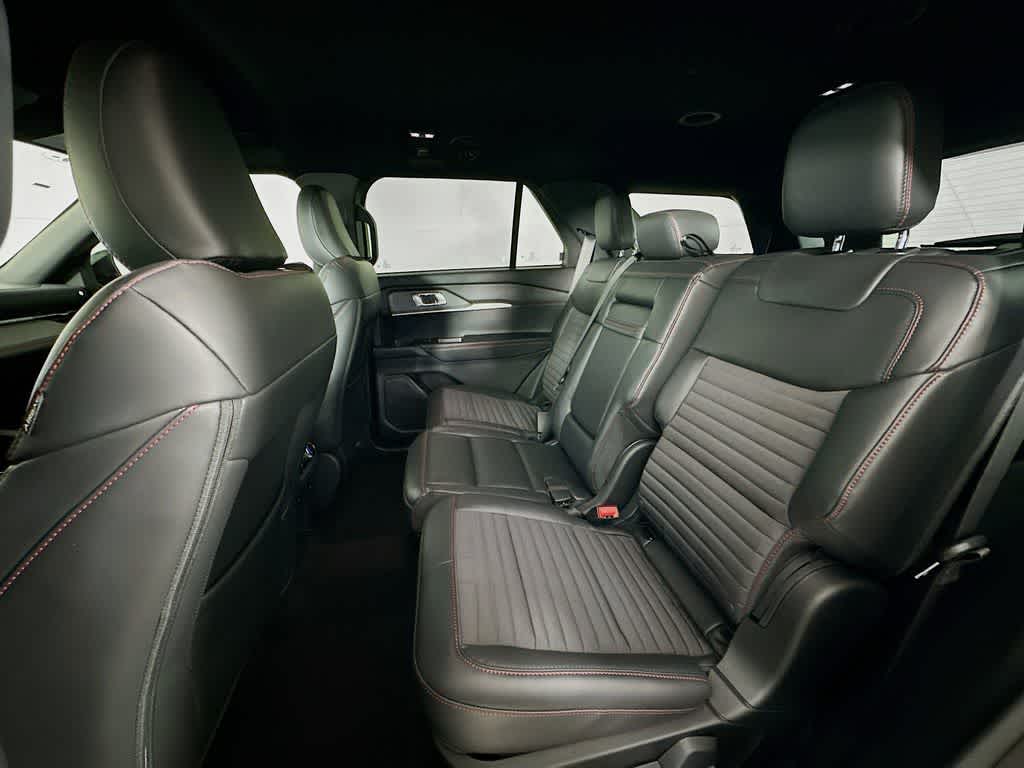 Thumbnail: 2026 Ford Explorer - 14