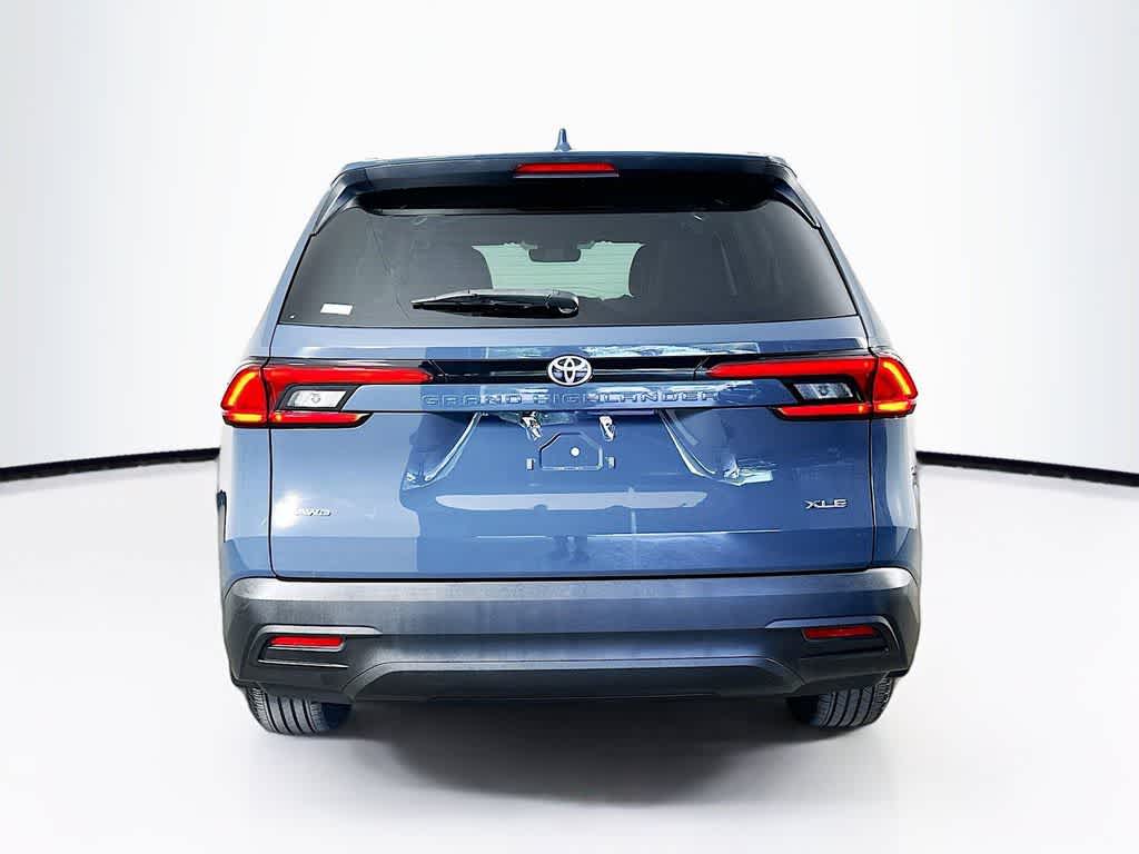 Thumbnail: 2024 Toyota Grand Highlander - 5