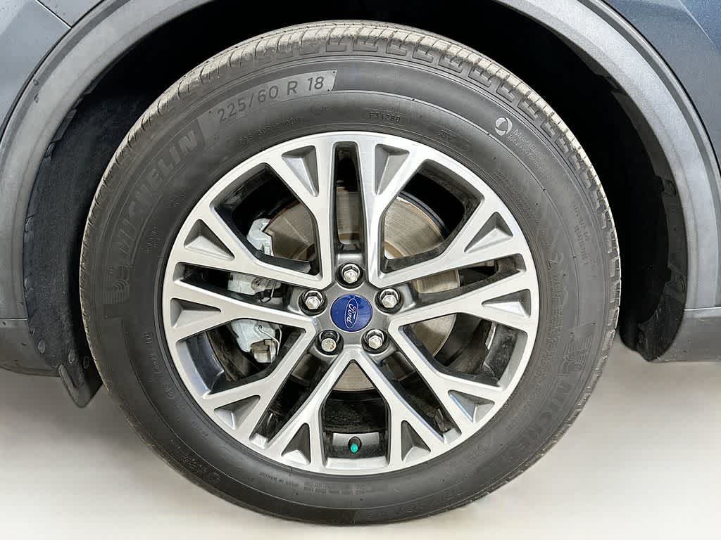 Thumbnail: 2022 Ford Escape - 7