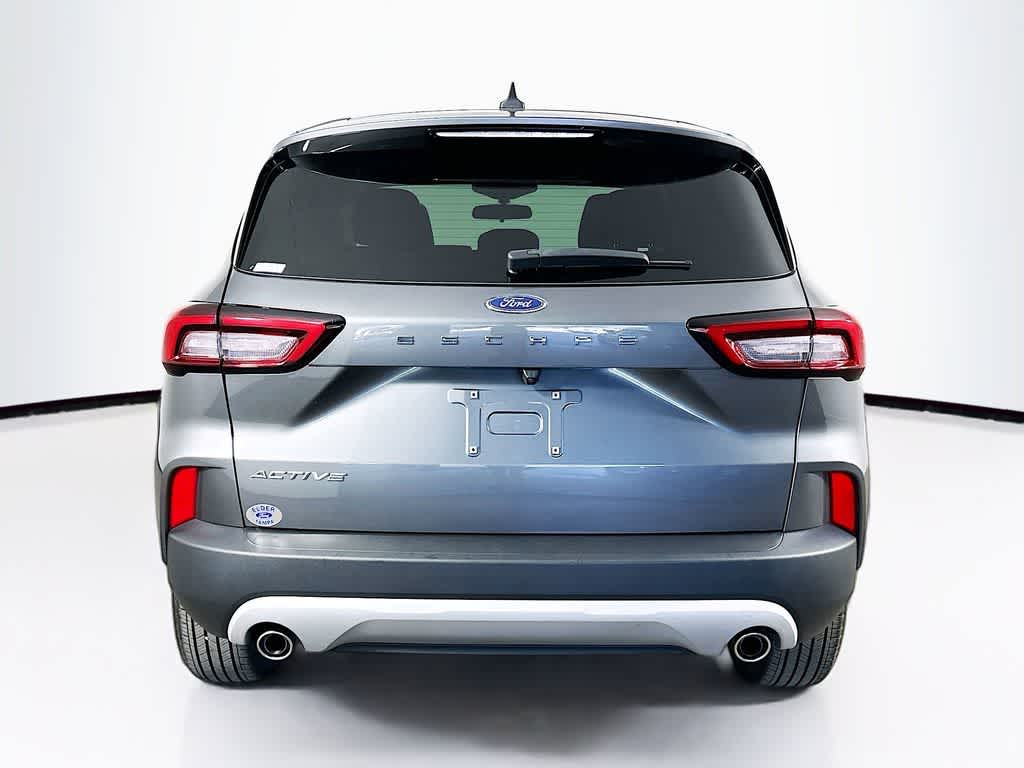 Thumbnail: 2023 Ford Escape - 5