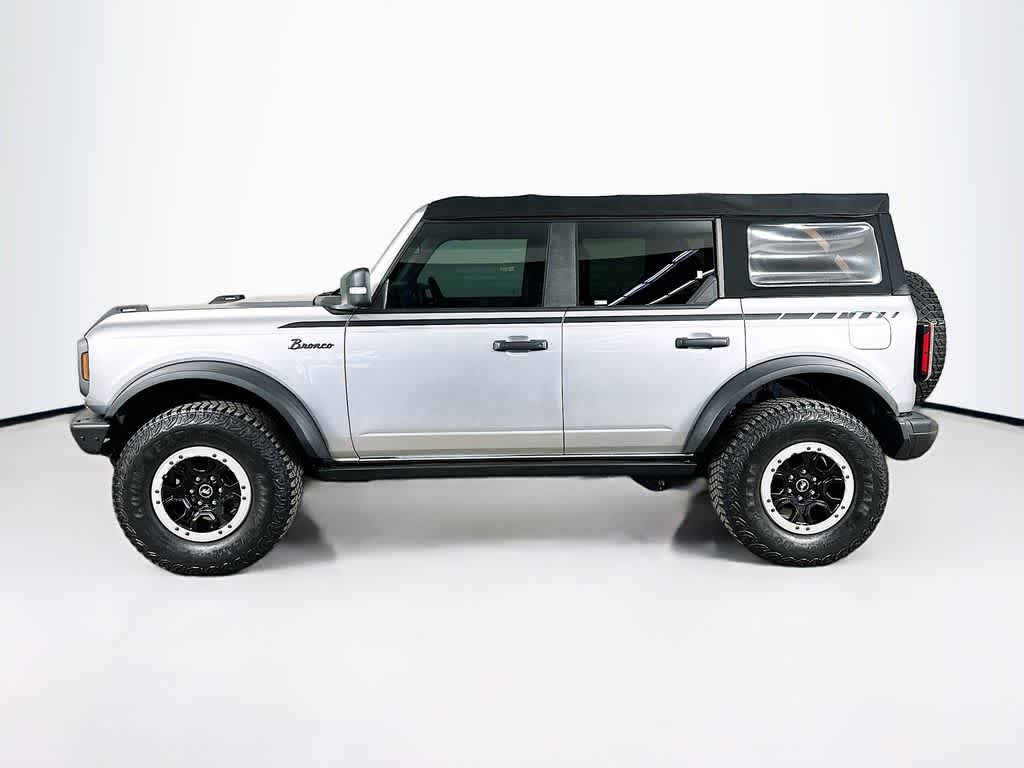 Thumbnail: 2021 Ford Bronco - 3