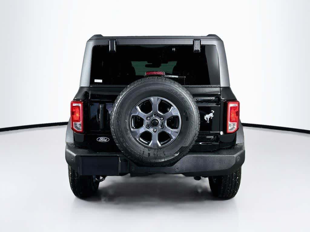 Thumbnail: 2026 Ford Bronco - 5