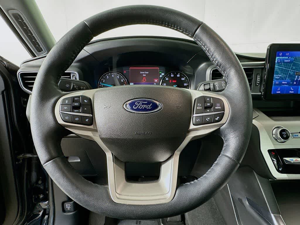 Thumbnail: 2022 Ford Explorer - 15