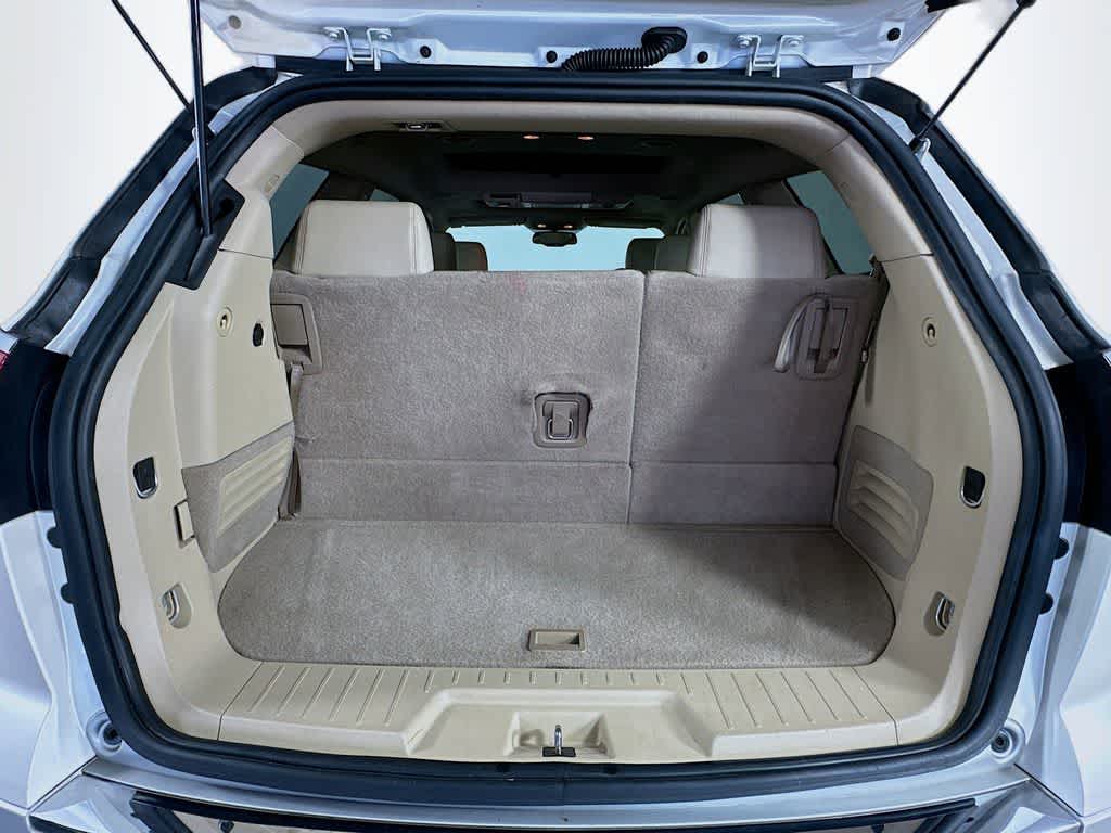 Thumbnail: 2010 Buick Enclave - 20