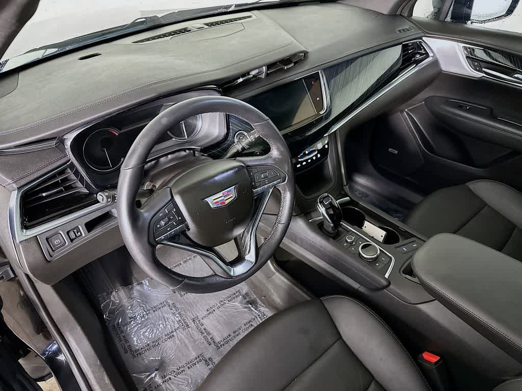Thumbnail: 2024 Cadillac XT6 - 2