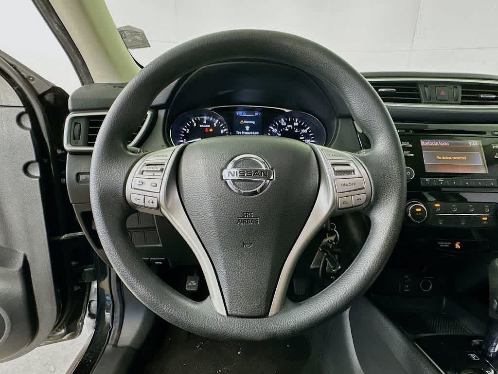 Thumbnail: 2016 Nissan Rogue - 15