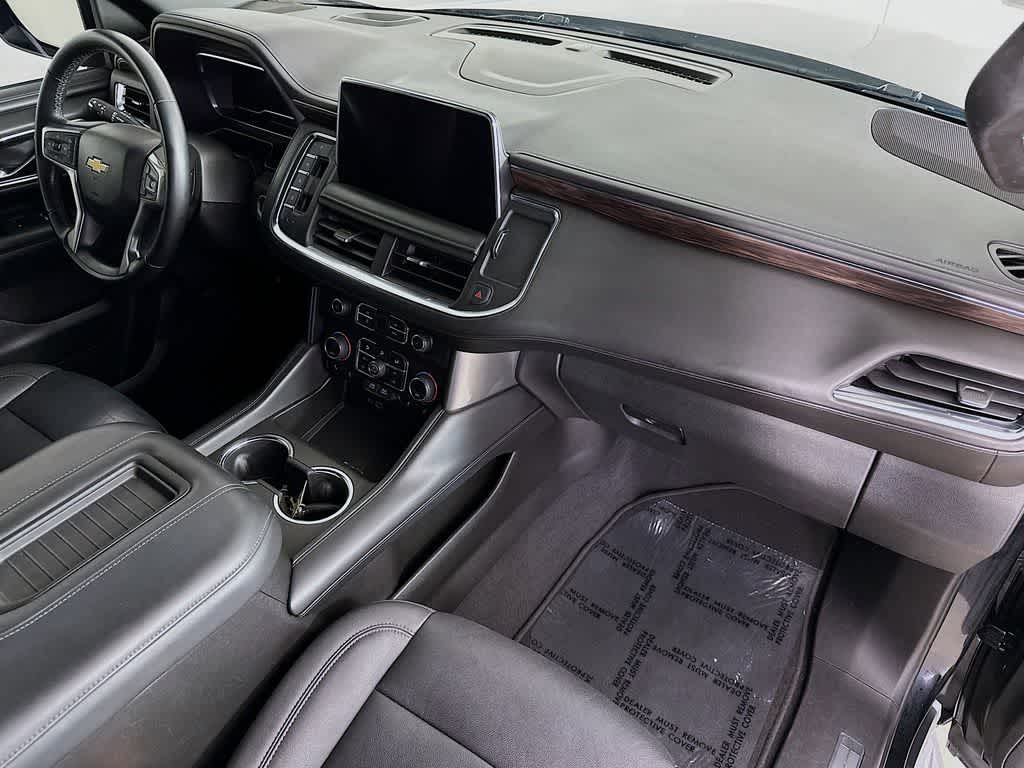 2023 Chevrolet Suburban LT 34