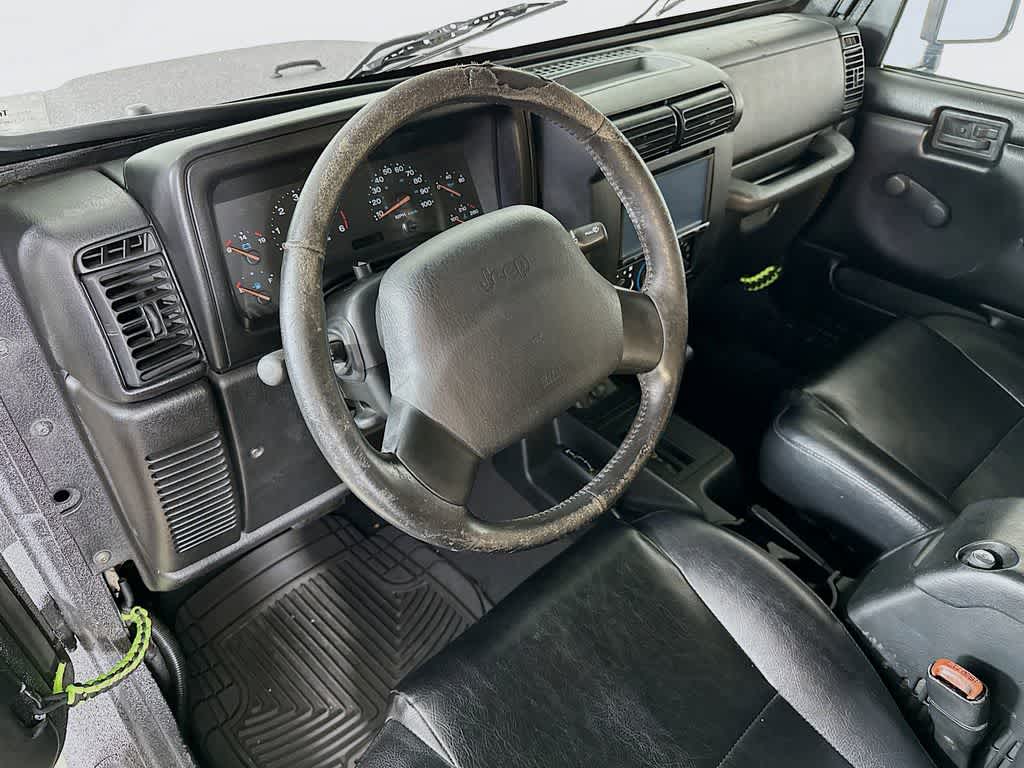 Thumbnail: 2001 Jeep Wrangler - 2