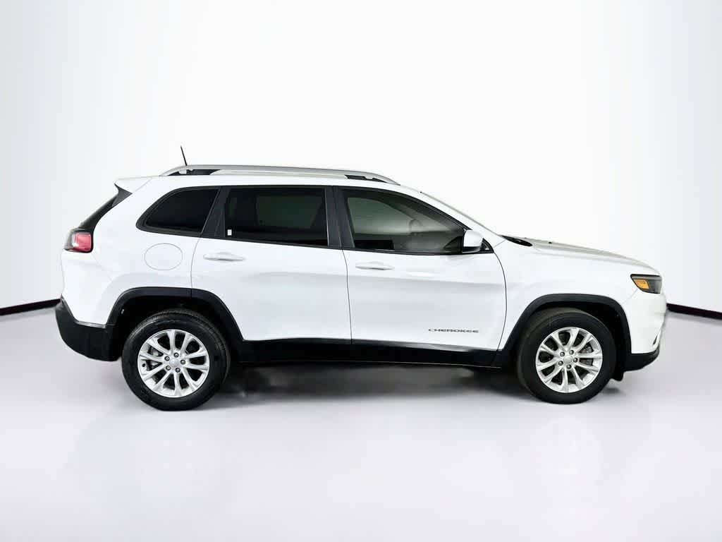 Thumbnail: 2020 Jeep Cherokee - 25