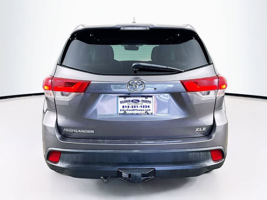 Thumbnail: 2019 Toyota Highlander - 5