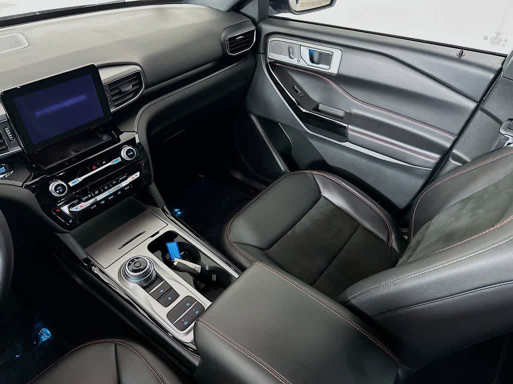 Thumbnail: 2023 Ford Explorer - 10