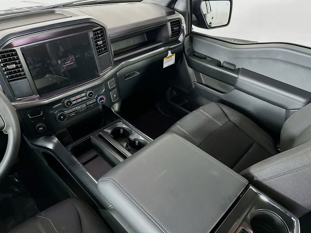 Thumbnail: 2025 Ford F-150 - 11