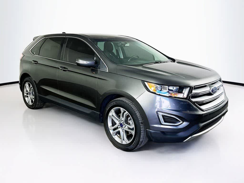 Thumbnail: 2017 Ford Edge - 24