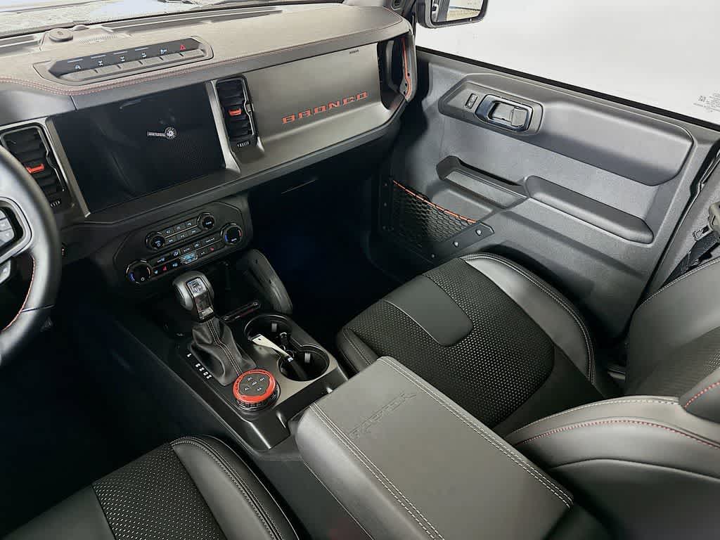 Thumbnail: 2025 Ford Bronco - 11