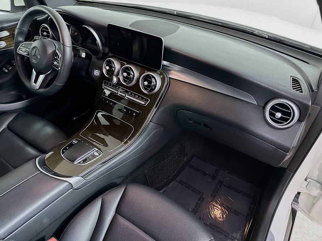 Thumbnail: 2020 Mercedes-Benz GLC - 31
