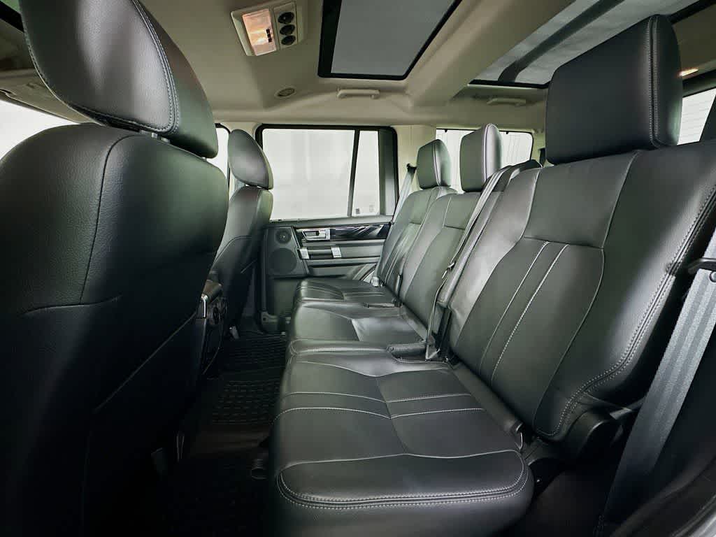 Thumbnail: 2015 Land Rover LR4 - 14