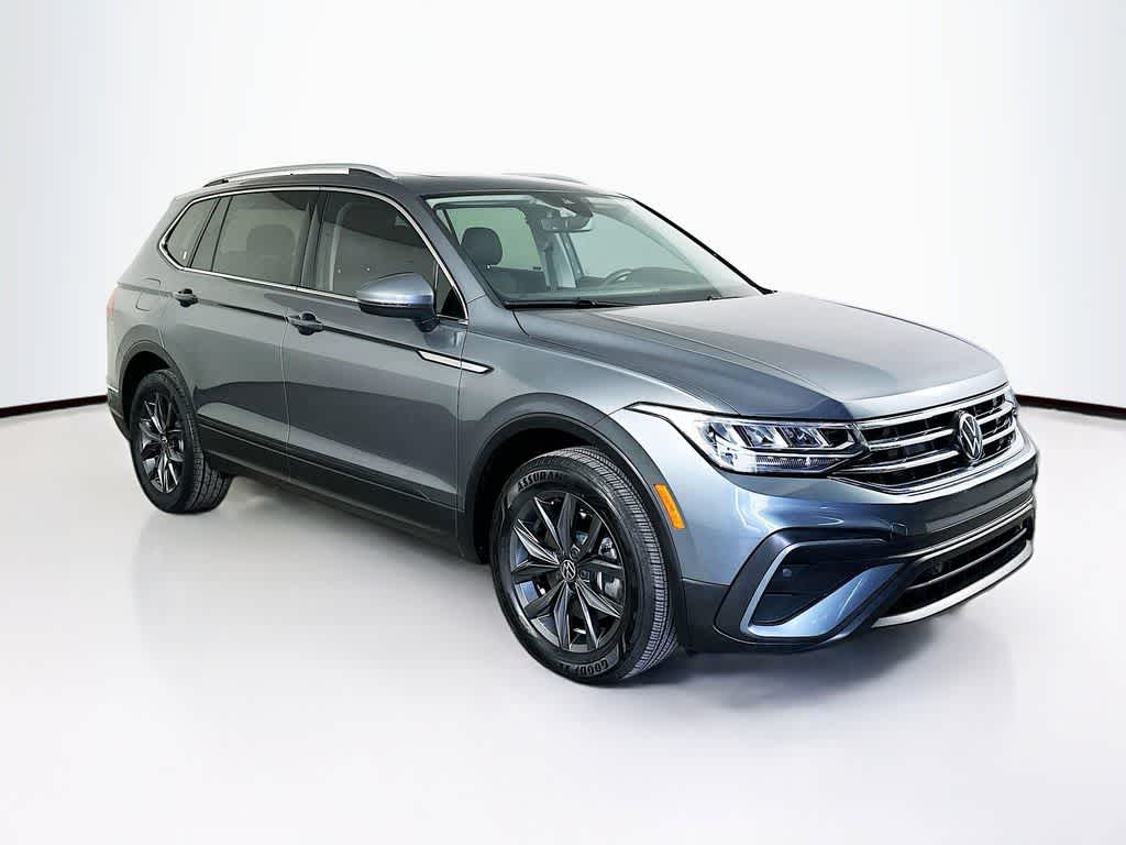 Thumbnail: 2022 Volkswagen Tiguan - 24