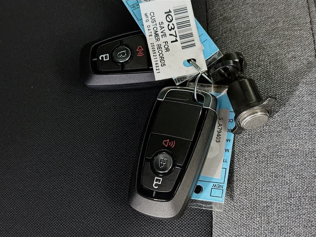 Thumbnail: 2025 Ford Bronco - 21