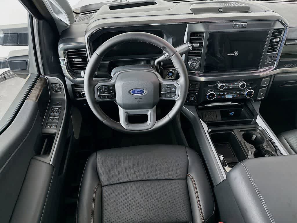 2025 Ford F-250  10