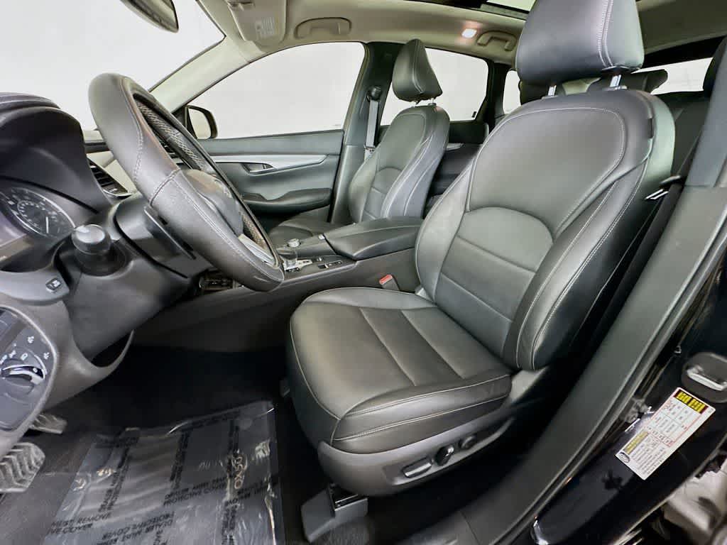 Thumbnail: 2019 INFINITI QX50 - 12