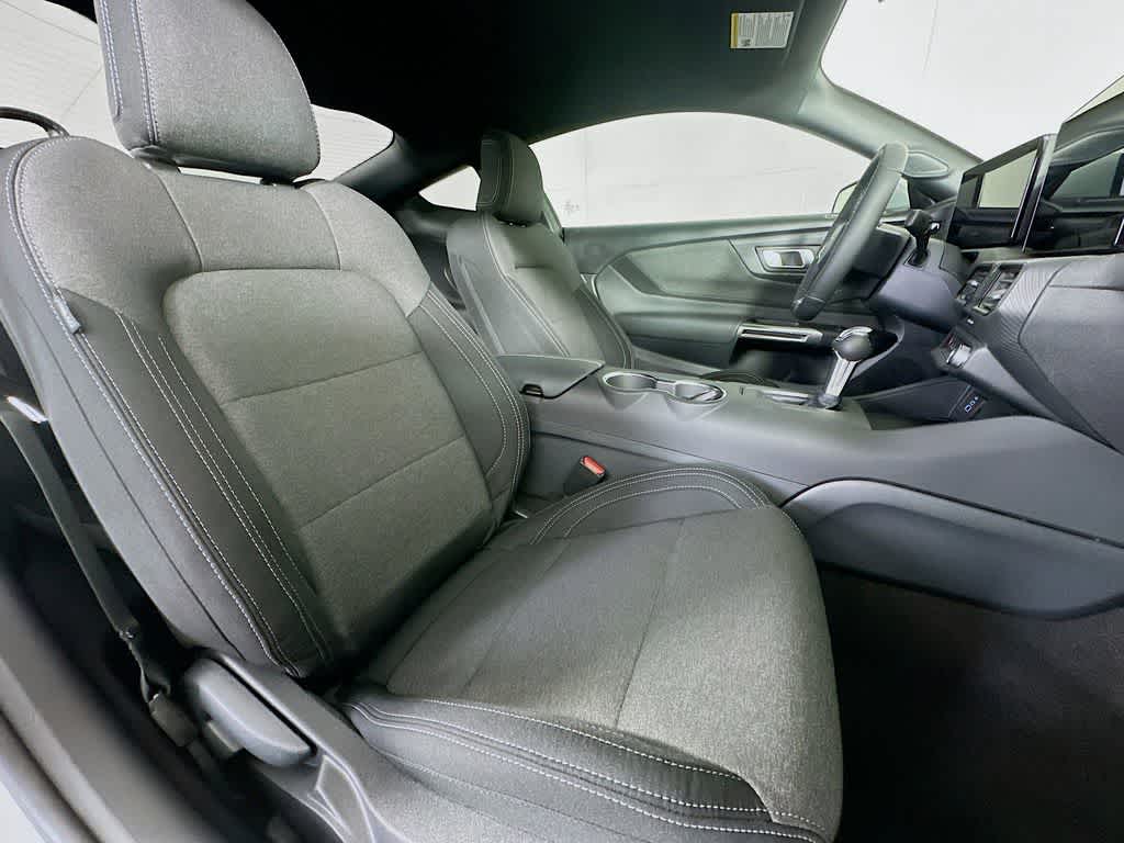 Thumbnail: 2026 Ford Mustang - 13