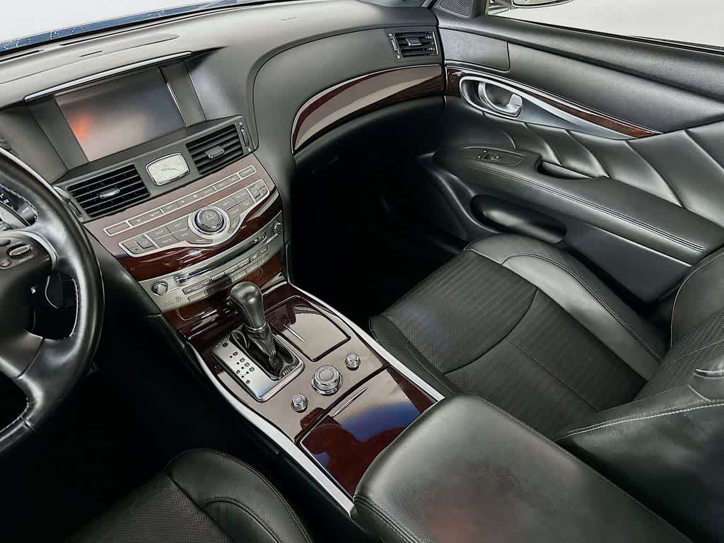 Thumbnail: 2014 INFINITI Q70 - 11