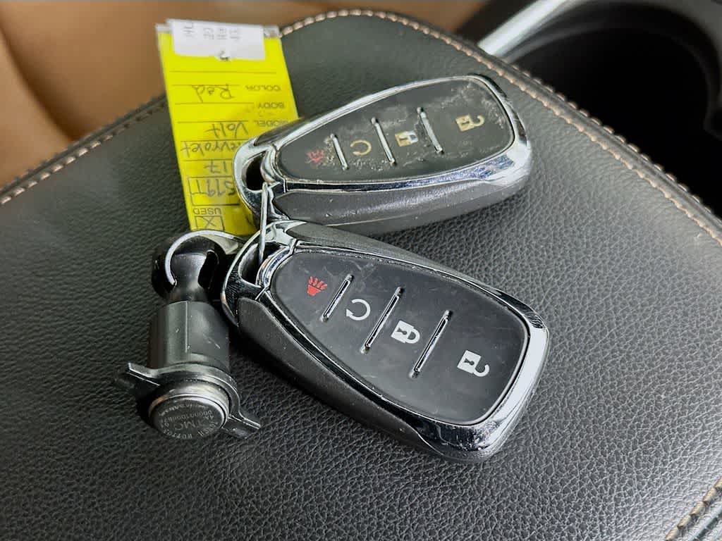 Thumbnail: 2017 Chevrolet Volt - 21