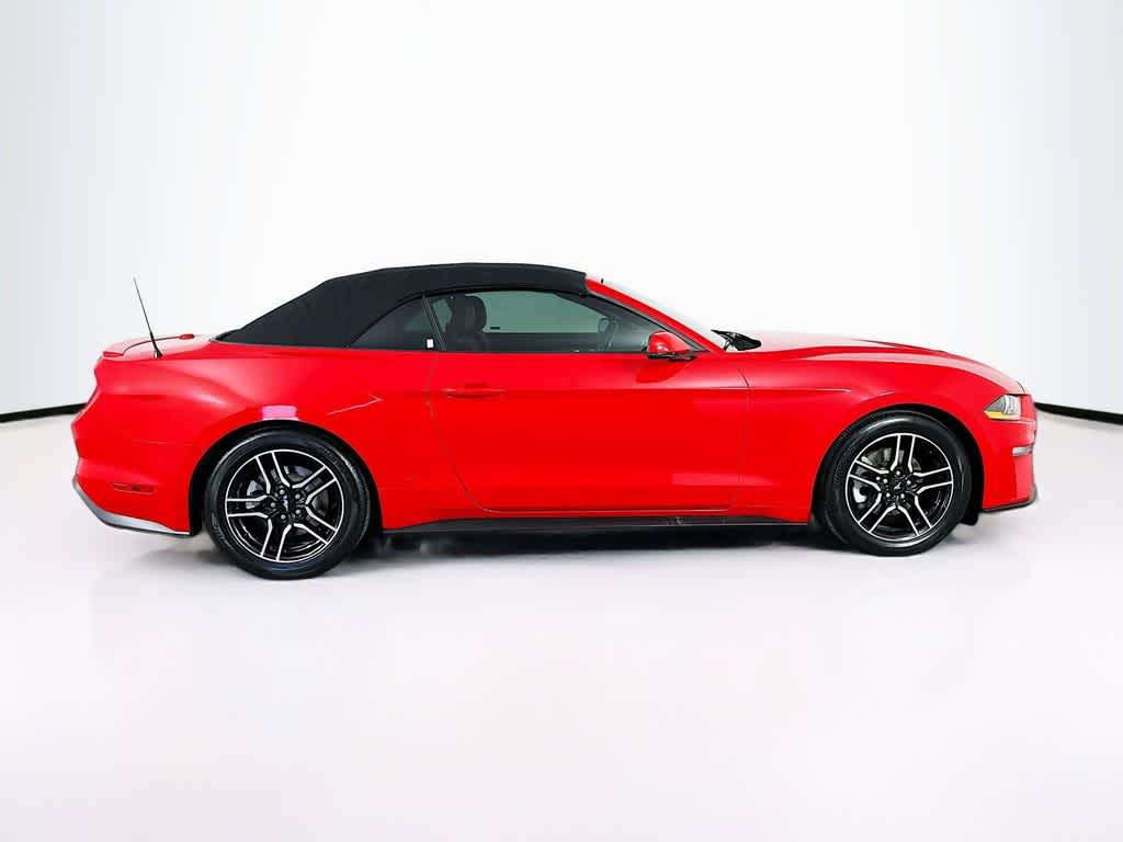 2018 Ford Mustang  25
