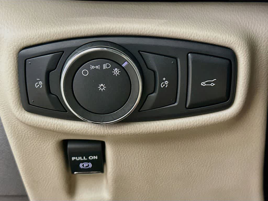 Thumbnail: 2017 Lincoln MKX - 27