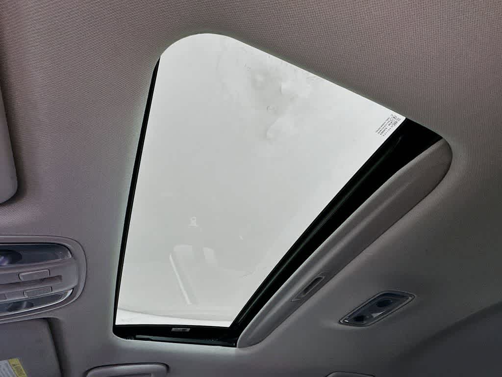 Thumbnail: 2022 Kia Niro - 32