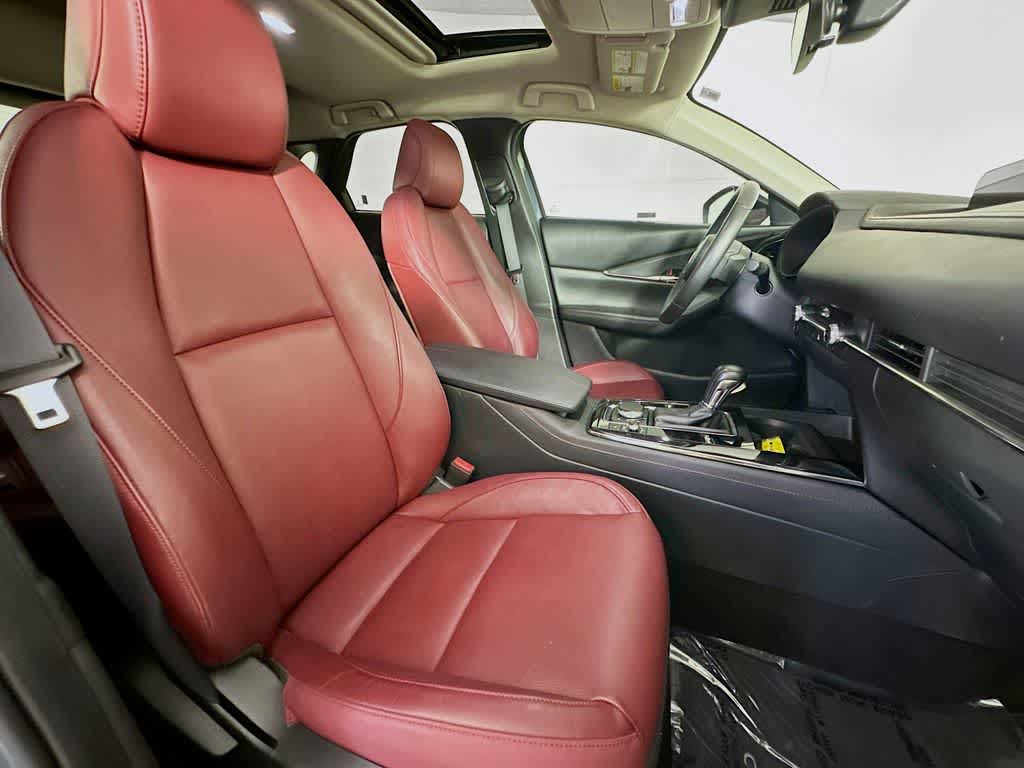 Thumbnail: 2022 Mazda CX-30 - 15