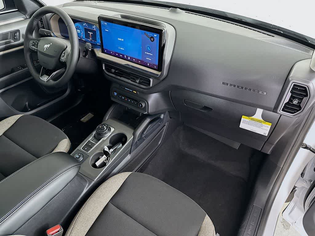 Thumbnail: 2025 Ford Bronco Sport - 30