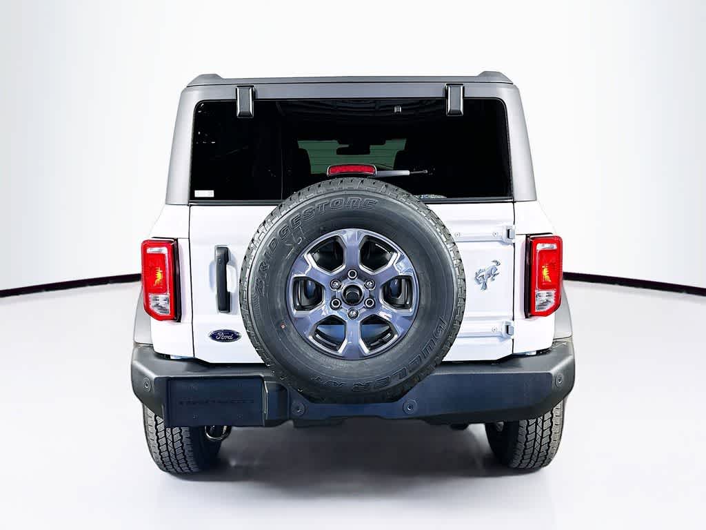 Thumbnail: 2025 Ford Bronco - 5