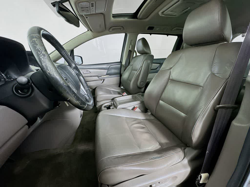Thumbnail: 2013 Honda Odyssey - 12