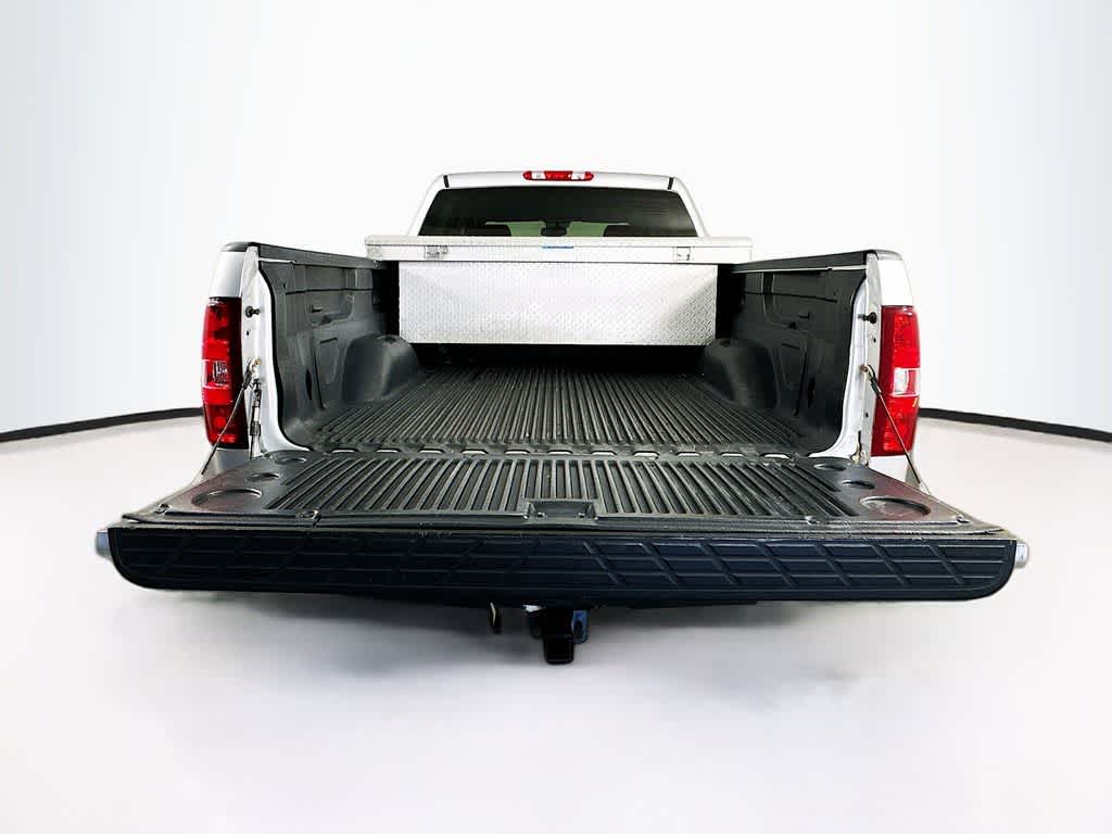 Thumbnail: 2012 Chevrolet Silverado 1500 - 20