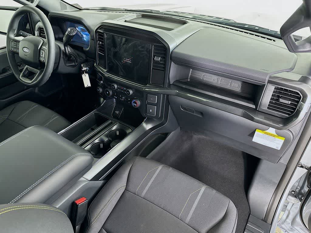 Thumbnail: 2025 Ford F-150 - 32