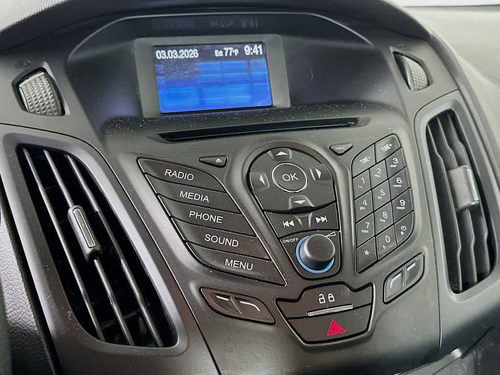 Thumbnail: 2013 Ford Focus - 16