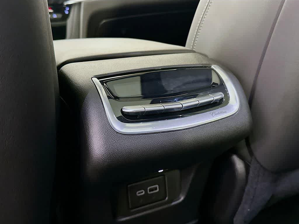 Thumbnail: 2025 Cadillac XT6 - 13