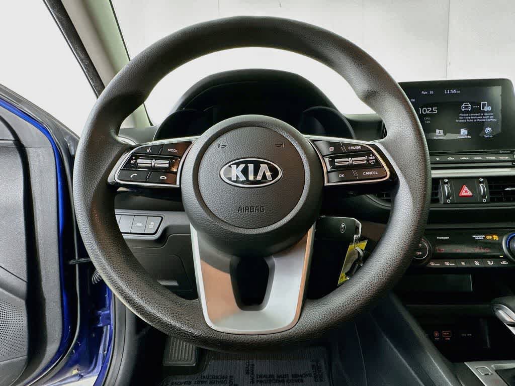 Thumbnail: 2019 Kia Forte - 15
