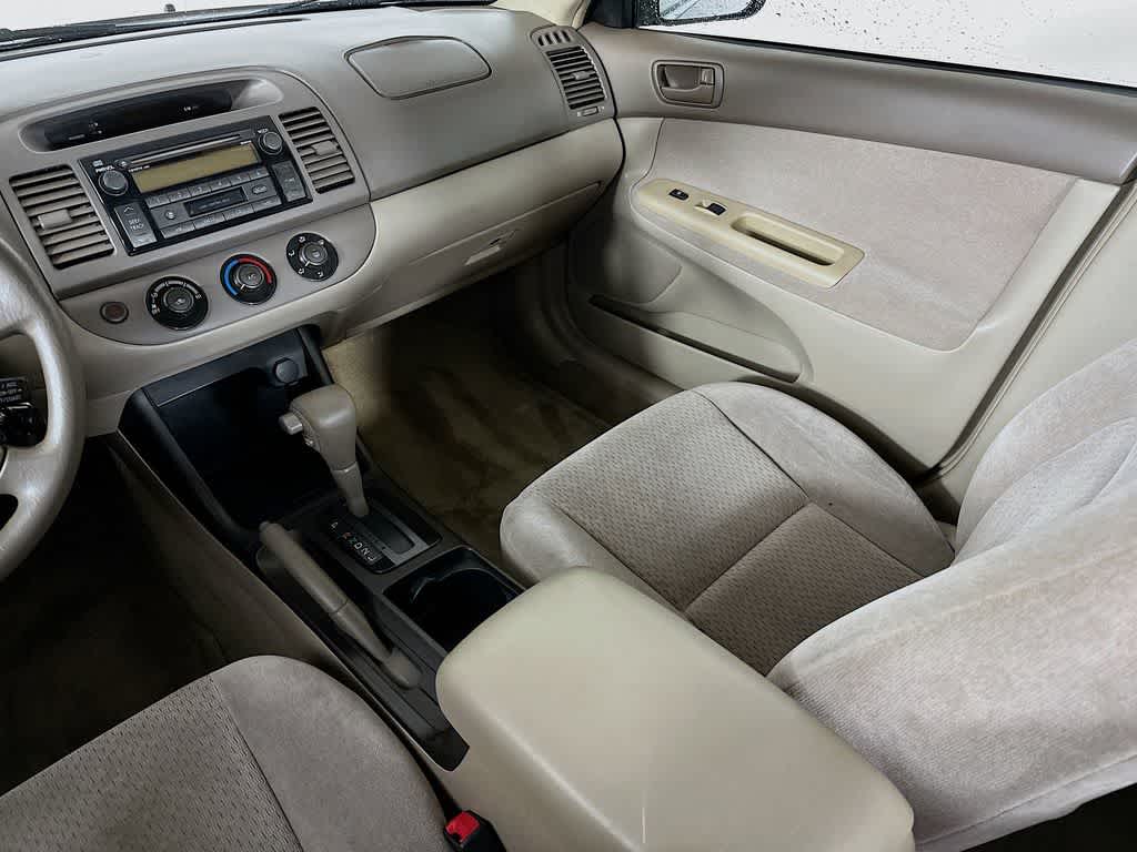 Thumbnail: 2003 Toyota Camry - 11