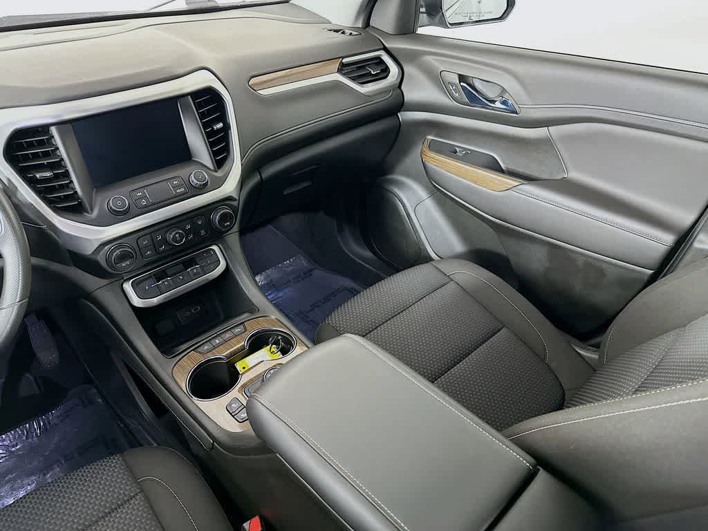 Thumbnail: 2023 GMC Acadia - 11