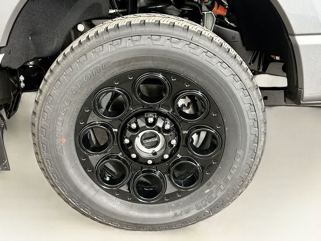 Thumbnail: 2026 Ford F-250 - 8