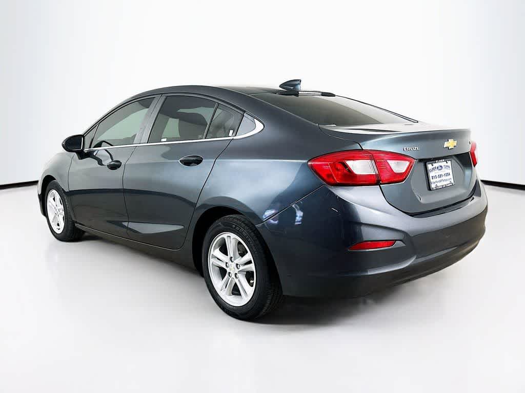 Thumbnail: 2018 Chevrolet Cruze - 4
