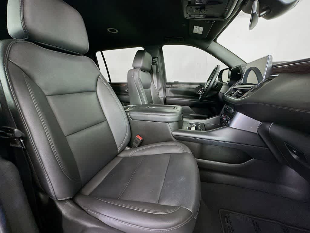2023 Chevrolet Suburban LT 15
