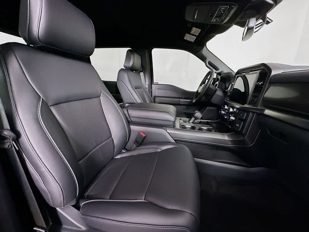 2025 Ford F-150 Lariat 15