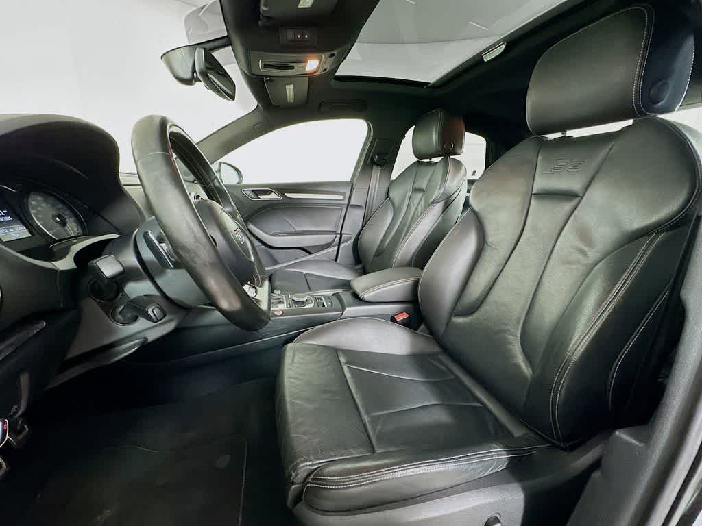 Thumbnail: 2016 Audi S3 - 12