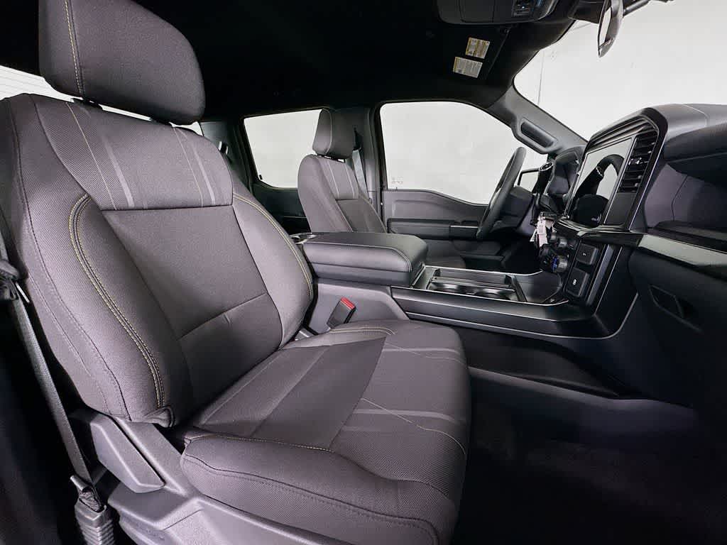 Thumbnail: 2025 Ford F-150 - 15