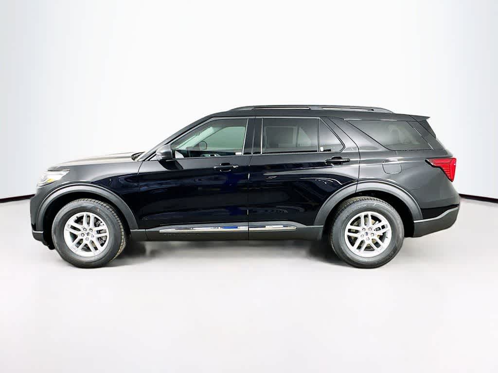 Thumbnail: 2025 Ford Explorer - 3